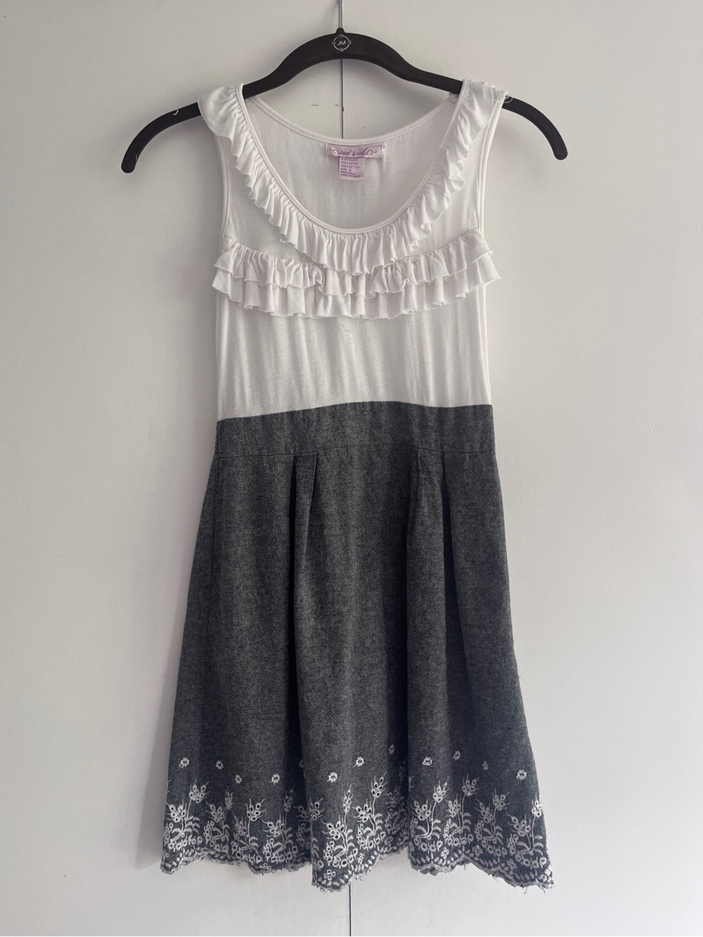 Wet Seal White & Charcoal Ruffle Fit-and-Flare Dress